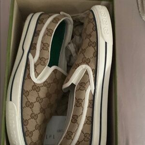 Gucci Brown Luxurious Loafers Slip-Ons